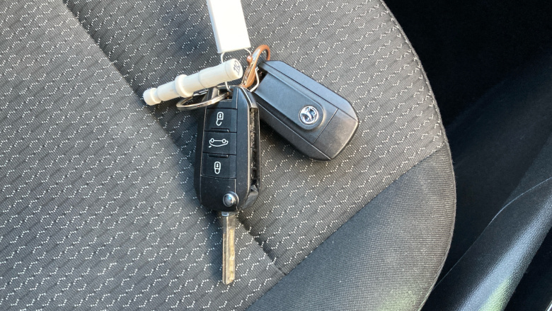 Vauxhall Crossland 1.2 Turbo Griffin 5dr Petrol Hatchback